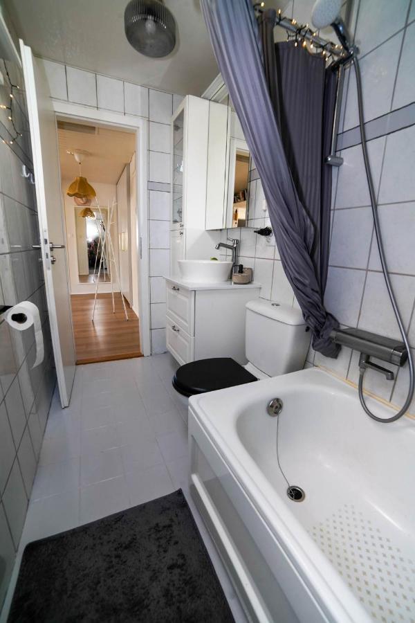Cozy Apartment In The Heart Of Reykjavik! Exteriör bild